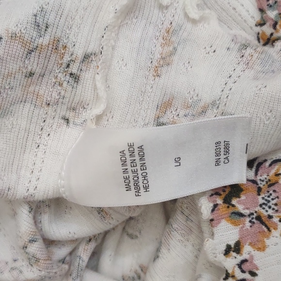 SLIGHTLY USED LUCKY BRAND LONG SLEEVE BOHO SHIRT FLORAL SIZE L THIN MATERIAL - Picture 10 of 10